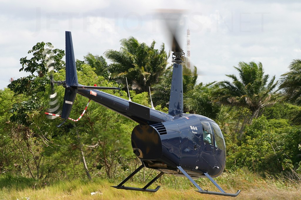 Robinson R44 – 2000